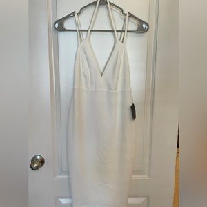 NWT Little White Lulu’s dress size Small